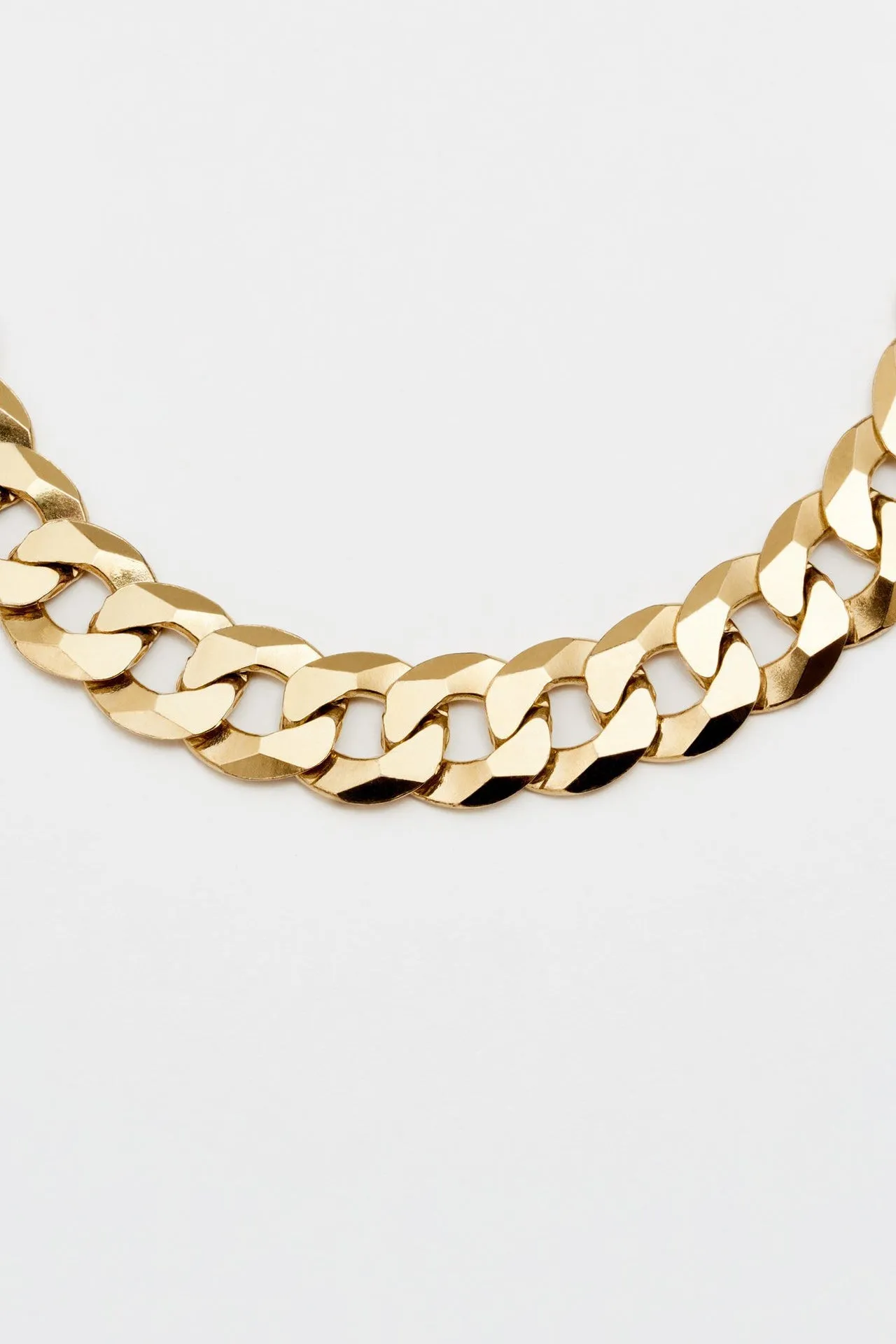 Flat Curb Chain Necklace in Gold