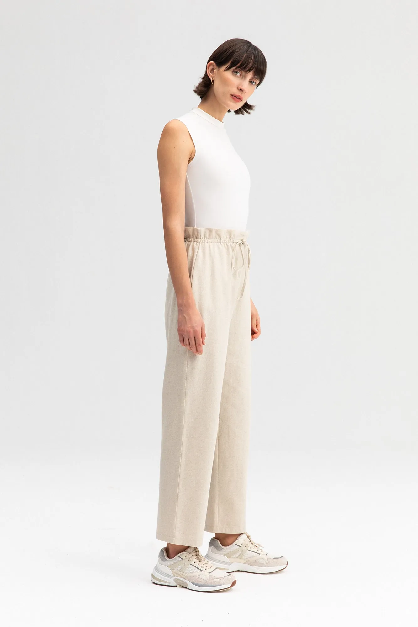 LACED HIGH WAIST LINEN TROUSERS