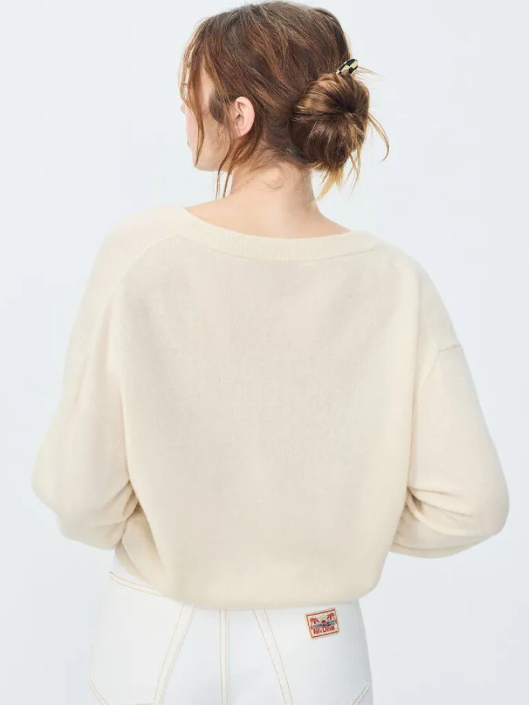 Raxow V-Neck Sweater in Neutral