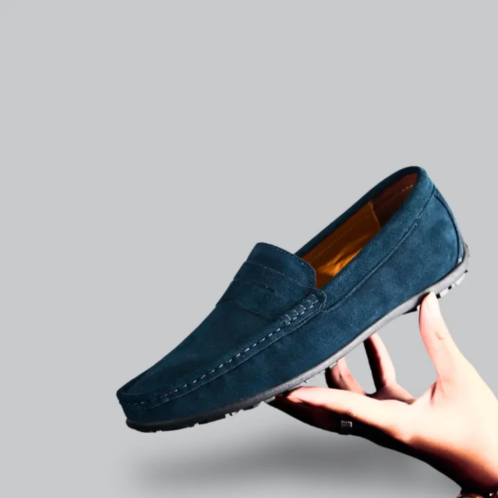 Stylish Men's Slip-On Shoes with Minimalist Design