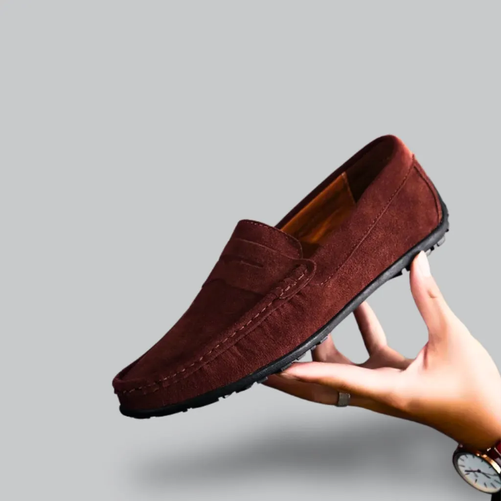 Stylish Men's Slip-On Shoes with Minimalist Design